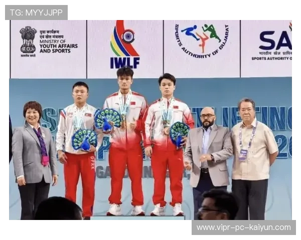 世界举重公开赛中国队在团体与个人赛中均收获奖牌